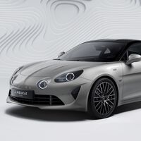 El Alpine A110 GT J.Rédélé es un tributo a su fundador en forma de edición limitada con decoración nueva para los mismos 300 CV