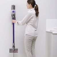 Esta aspiradora Dyson con cepillo motorizado funciona sin cables y hoy está en oferta en eBay: llévatela por 199 euros con envío gratis