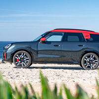 Probamos el MINI Countryman de gasolina: ya no es tan 'mini', pero su interior y calidad de rodadura me han convencido