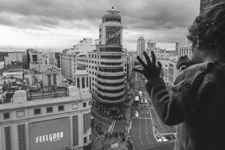 Los fotógrafos Iulián Adrián Zambrean y Alberto R. Roldán han ganado fotoCAM