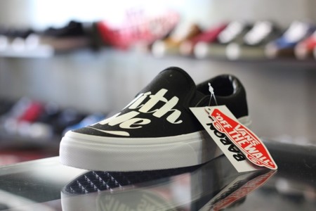 Las Vans en negro y blanco de Baron Von Fancy