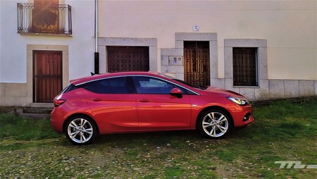 Opel Astra 2020 review opiniones