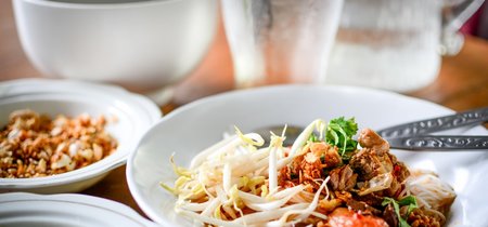 Hacer cinco comidas al día para adelgazar y otros mitos que nos hemos creído pero que la ciencia desmonta 