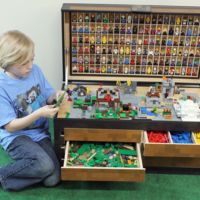 El increíble cofre real de Minecraft que soluciona el almacenaje de los Lego 