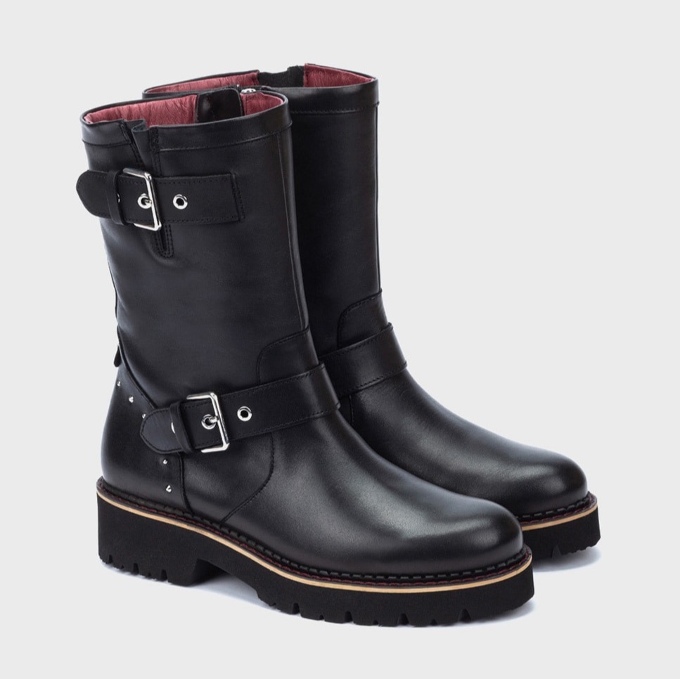 Botas de piel con tachuela Pikolinos