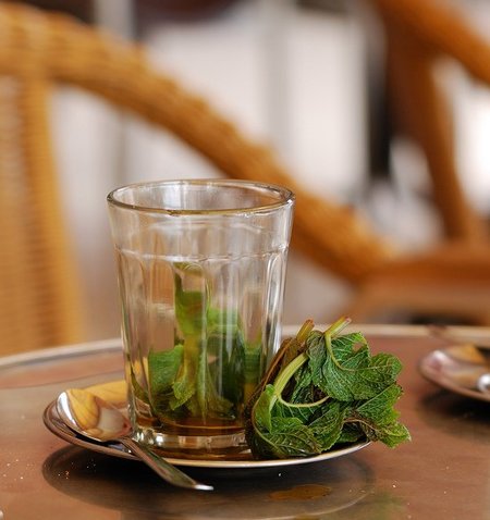 Marruecos y la costumbre de beber té de menta 