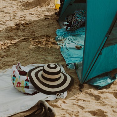 Vuelve a Lidl la solución ideal para no sufrir por el viento ni el sol en la playa: cuesta solo 11,99 euros 