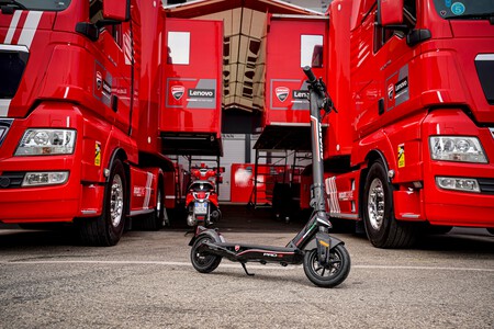 Ducati Pro Iii Paddock Uc349253 High