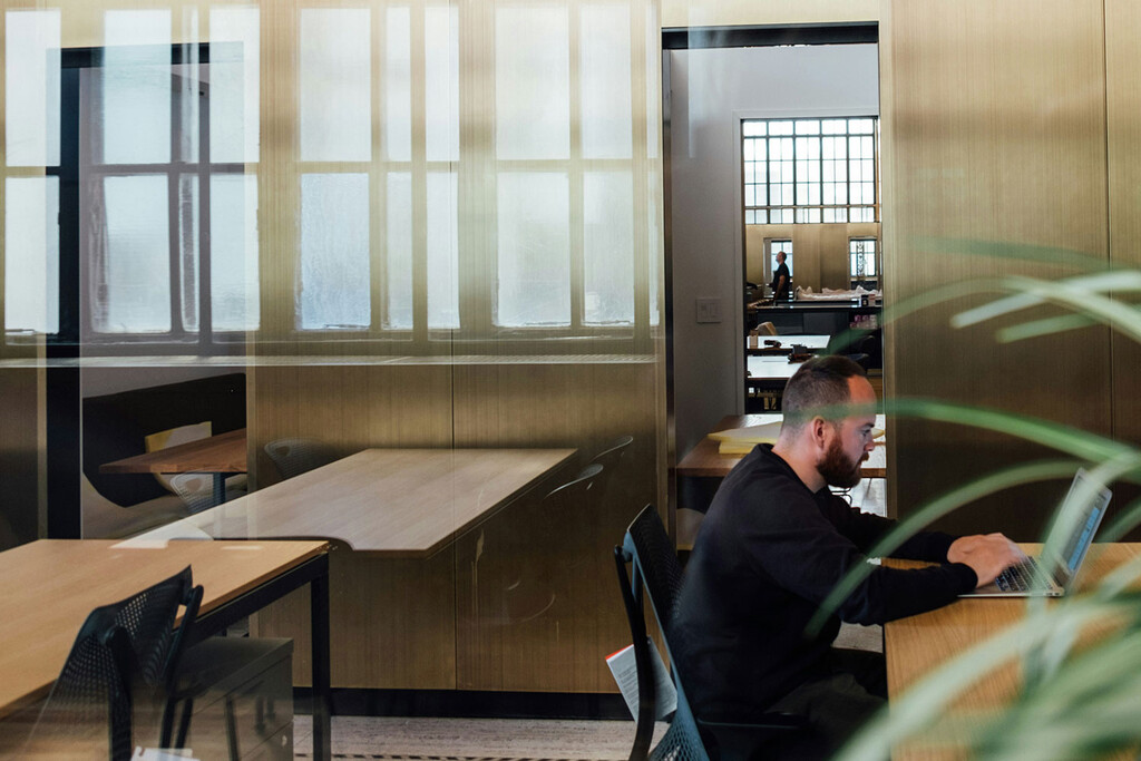 Las empresas quisieron volver a la oficina a toda costa. Gartner asegura que han pagado un alto precio por ello 