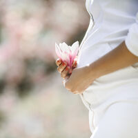 57 bonitos nombres de flores de niña y niño para tu bebé (y su significado)