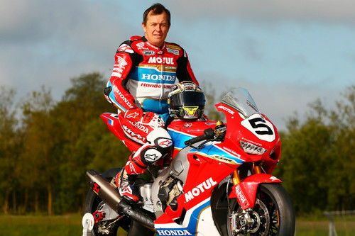 John McGuinness: de albañil y pescador a leyenda de las road races con 23 victorias en el IOMTT