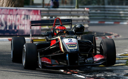 Esteban Ocon, Tom Blomqvist y Felix Rosenqvist se reparten la gloria en Pau