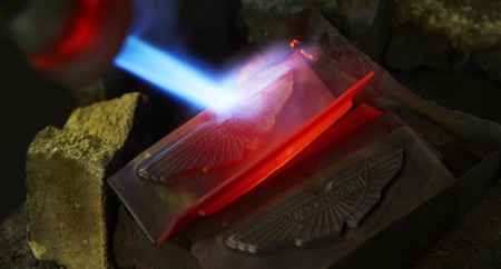 Aston Martin Wing logo