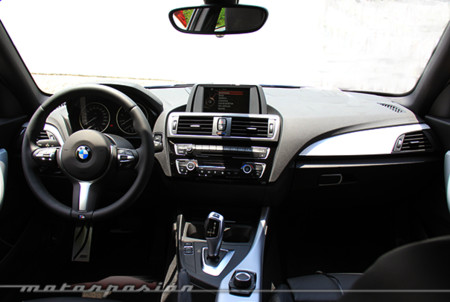 Interior2