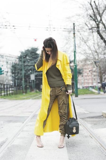 Ralph Lauren Spring Summer 2015 Yellow Leather Trench Suede Cargo Trousers Khaki Outfit Mfw Milan Fashion Week Collage Vintage Street Style 17 790x1185