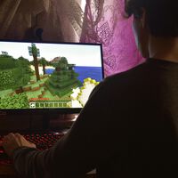 Ele gastou R$ 46 mil em um PC por um único motivo: provar que os exclusivos de PS5 são melhores na Steam 