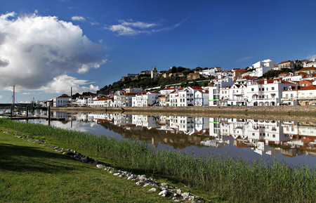 Castelo De Alcacer Do Sal Aguaceiros