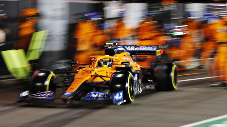 Carlos Sainz y Charles Leclerc sueñan con ser quintos en la Fórmula 1 tras otra nefasta segunda parte de Lando Norris