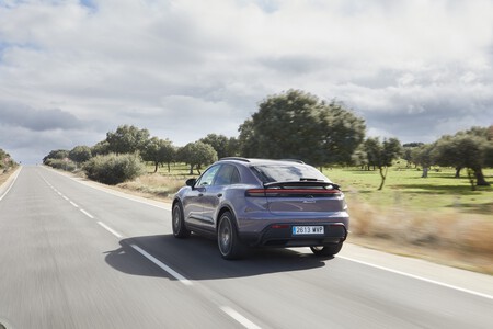 Porsche Macan 4