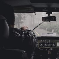 Qué hago si me encuentro con una riada o una carretera inundada: las claves de la DGT para evitar sustos por la lluvia