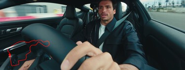 La primera vuelta de la historia al circuito de Madrid la ha dado Carlos Sainz con un Ford Mustang. Confirma que es el trazado perfecto para la nueva F1