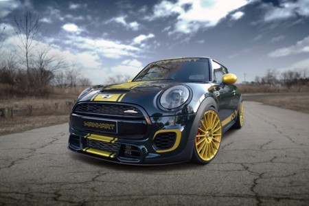 Manhart MINI F300: un "MINI Challenge" de calle preparado hasta los 300 CV