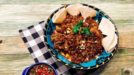 Las recetas típicas de las Baja Californias para la noche mexicana: platos con mariscos frescos y machaca
