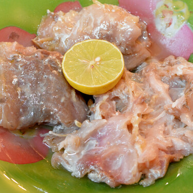 Los egipcios se arriesgan todos los años a sufrir botulismo solo por comer este pescado fermentado, que consideran una delicatessen