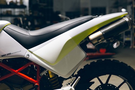 Ducati Hypermotard Dakar Walt Siegl 010