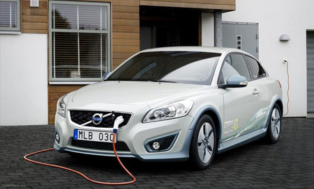 EMS, el sistema de gestión energético del hogar que sabe cuándo recargar el coche