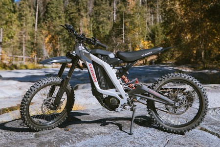 Segway se mete en las motos eléctricas con dos modelos offroad de hasta 120 km de autonomía