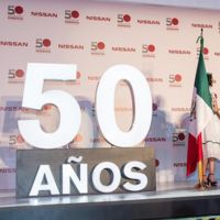 Nissan celebró 50 años de su planta de Cuernavaca