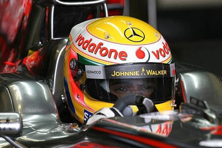 Lewis Hamilton también en contra de la FIA
