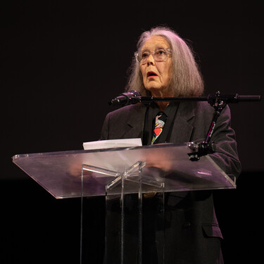 Anne Carson gana el Premio Nobel de Literatura 2026: las cinco lecturas indispensables de la autora 
