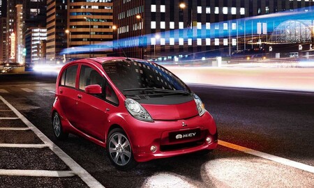 Mitsubishi matará a su primer coche eléctrico, el Mitsubishi i-MIEV, por falta de recursos