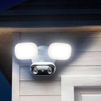 Vigilancia de nivel profesional para tu casa: Amazon rebaja esta cámara premium con IA y focos de alta potencia