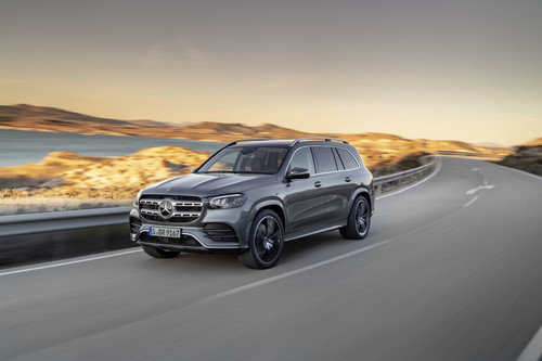 Así es el Mercedes-Benz GLS 2019: el Clase S de los SUV ahora es más grande y también mild-hybrid