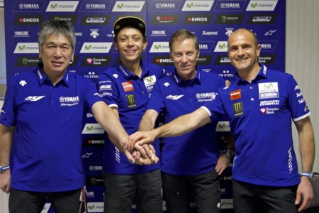 Valentino Rossi renueva con Yamaha por dos años más