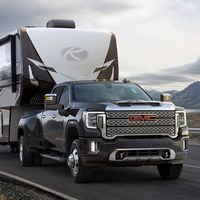 El GMC Sierra Heavy Duty 2020 responde a RAM con más de 13 toneladas de arrastre