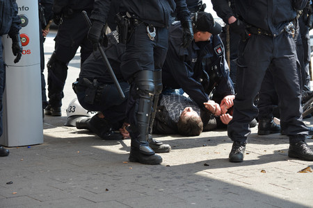 Como Grabar Policia Forma Etica Y Segura En Manifestaciones 06