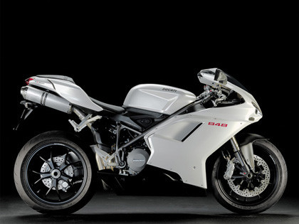 Ducati baja el precio de sus motos