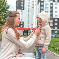 Nueve normas sociales básicas que debemos enseñar a los niños y cómo hacerlo