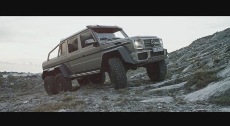 Mercedes Benz G63 AMG 6x6 en las montañas de la Toscana