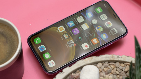 Apple se convertirá en el principal sustento del consorcio Japan Display: clave para las pantallas LCD de los iPhone 11