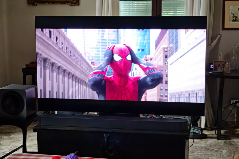 Samsung R95H, análisis: al QD-OLED le ha salido un duro rival. Se llama Micro RGB y se ve de miedo
