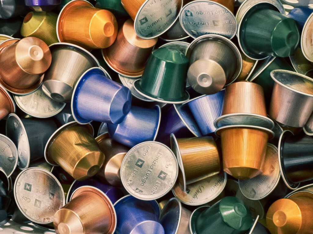 El 12 de agosto Europa cambia las normas de las cápsulas de café: ahora son oficialmente envases y eso complica su reciclado