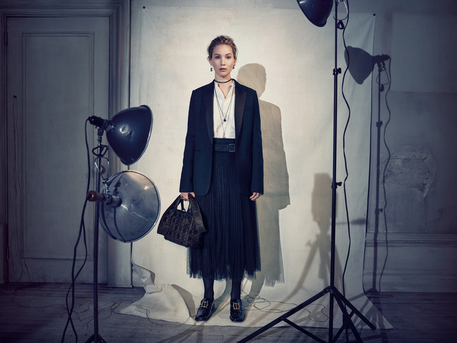 Dior Ready To Wear Fall 2018 Jennifer Lawrence C Brigitte Lacombe 8