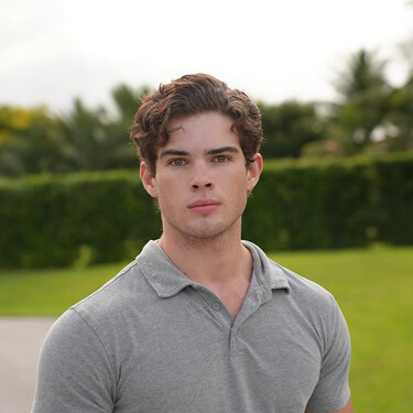 El streamer que batió récords en Kick y dispara cotizaciones de cada polémica: la historia real tras el fenómeno Clavicular 