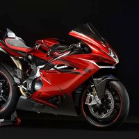 Cuando dejas a Lewis Hamilton diseñar una moto te sale la MV Agusta F4 LH44 de 50.000 euros