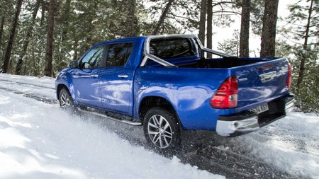 Toyota Hilux 2018 37